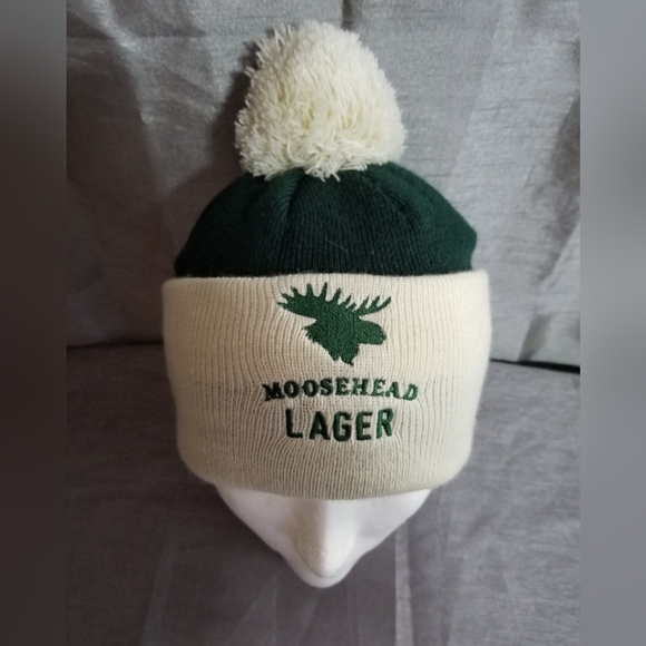 Moosehead Lager Beer Winter Toque Knit PomPom One Size Adult - Picture 2 of 9